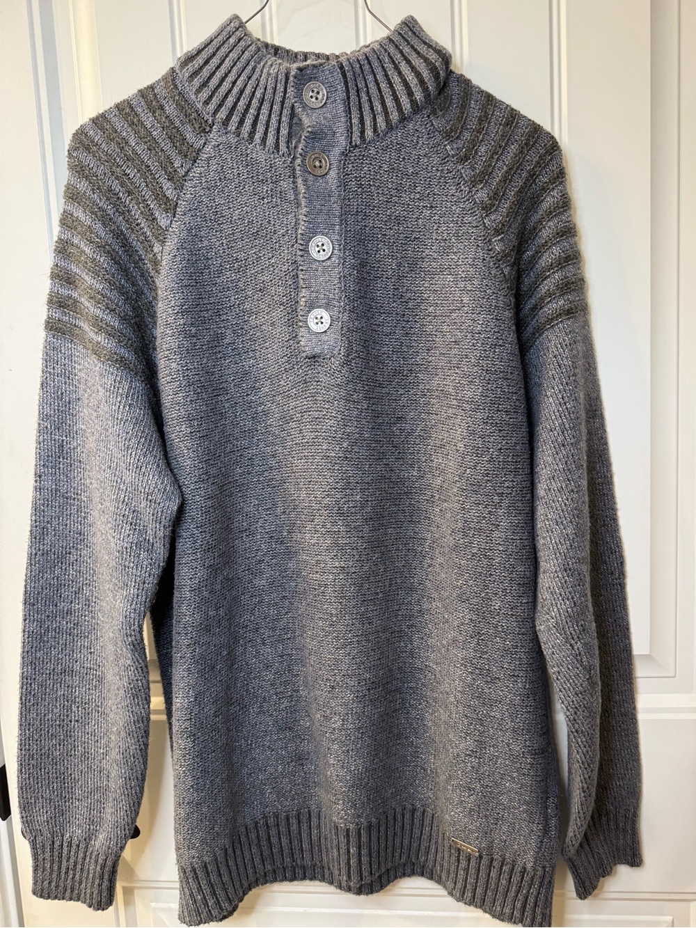 Men's Blue Buckle grey Knit Button-Up Mock Neck Buckle Sweater Medium